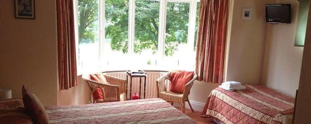 Ryndle Court Hotel Скарбъро Екстериор снимка